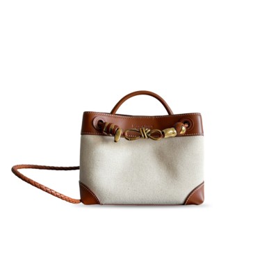 BOTTEGA VENETA SMALL ANDIAMO BAG GOLD HARDWARE 791594 (25*22*10.5cm) 